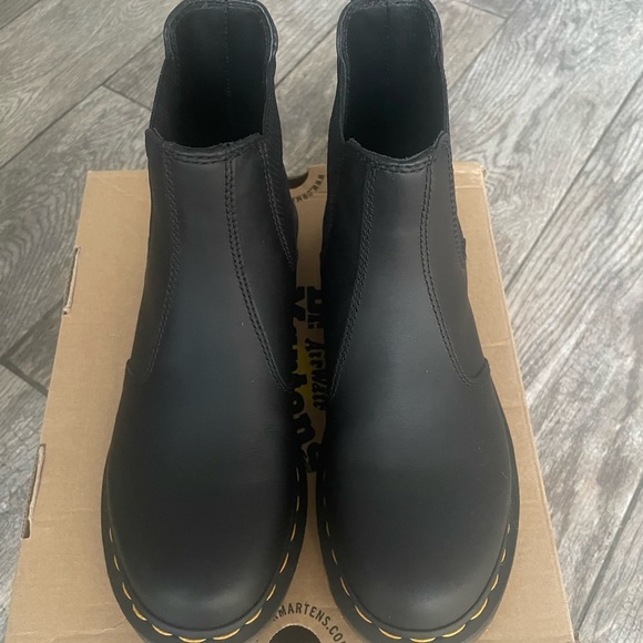 Dr.Martens 2976 WOMAN NAPPA LEATHER CHELSEA BOOTS  Black size 8 - Picture 11 of 12
